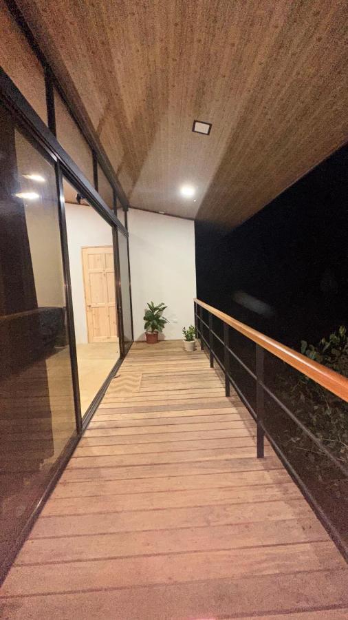 Modern Loft Inside A Beautiful Farm Apartment General Viejo ภายนอก รูปภาพ