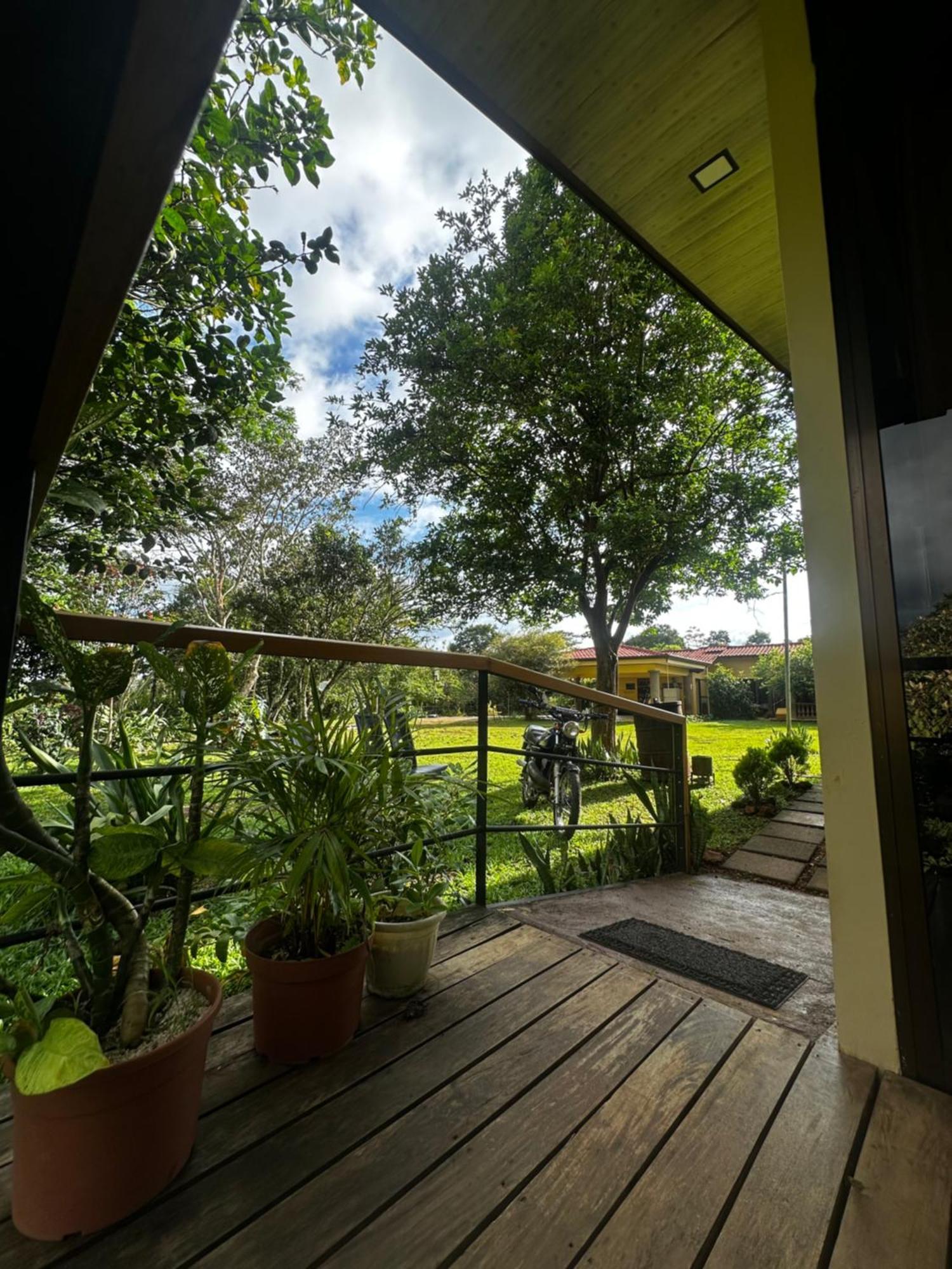 Modern Loft Inside A Beautiful Farm Apartment General Viejo ภายนอก รูปภาพ